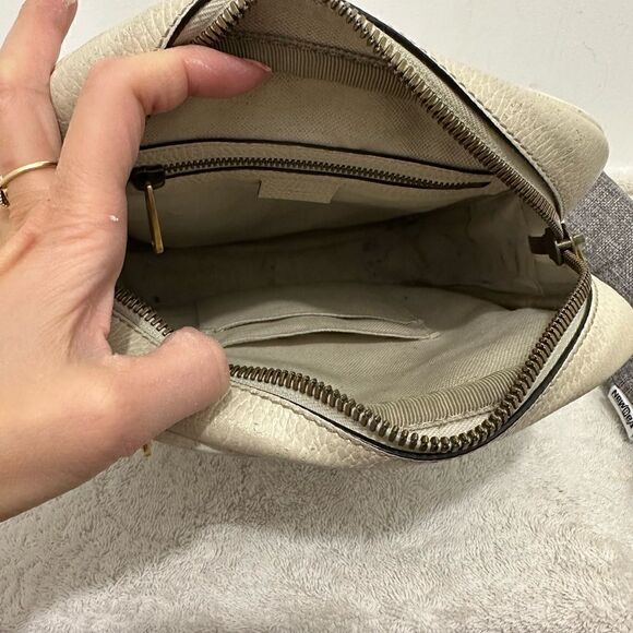 COPY - Gucci logo print messenger bag - Picture 10 of 13